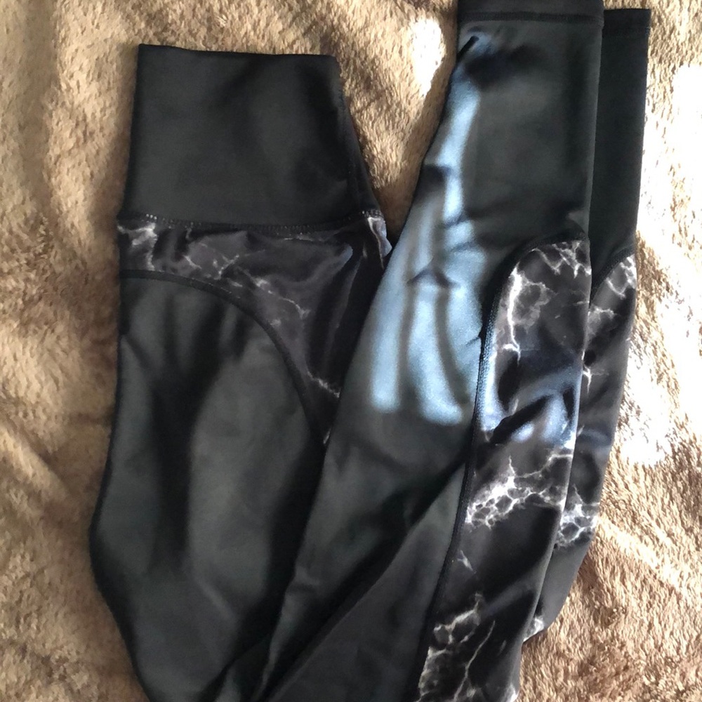 Buffbunny Milas Marble Leggings